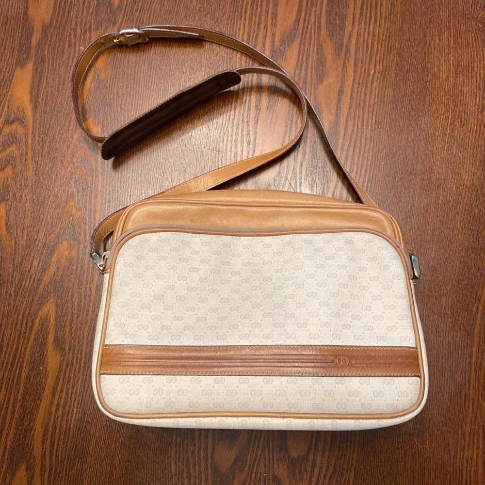 Vintage Gucci Crossbody Travel Bag Cream and Tan Micro GG